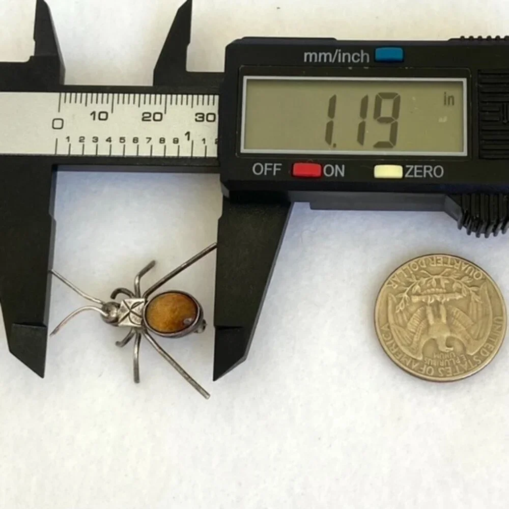 Sterling Silver 925 Oval Tigers Eye Cabochon Spider Critter Dainty Bug Brooch